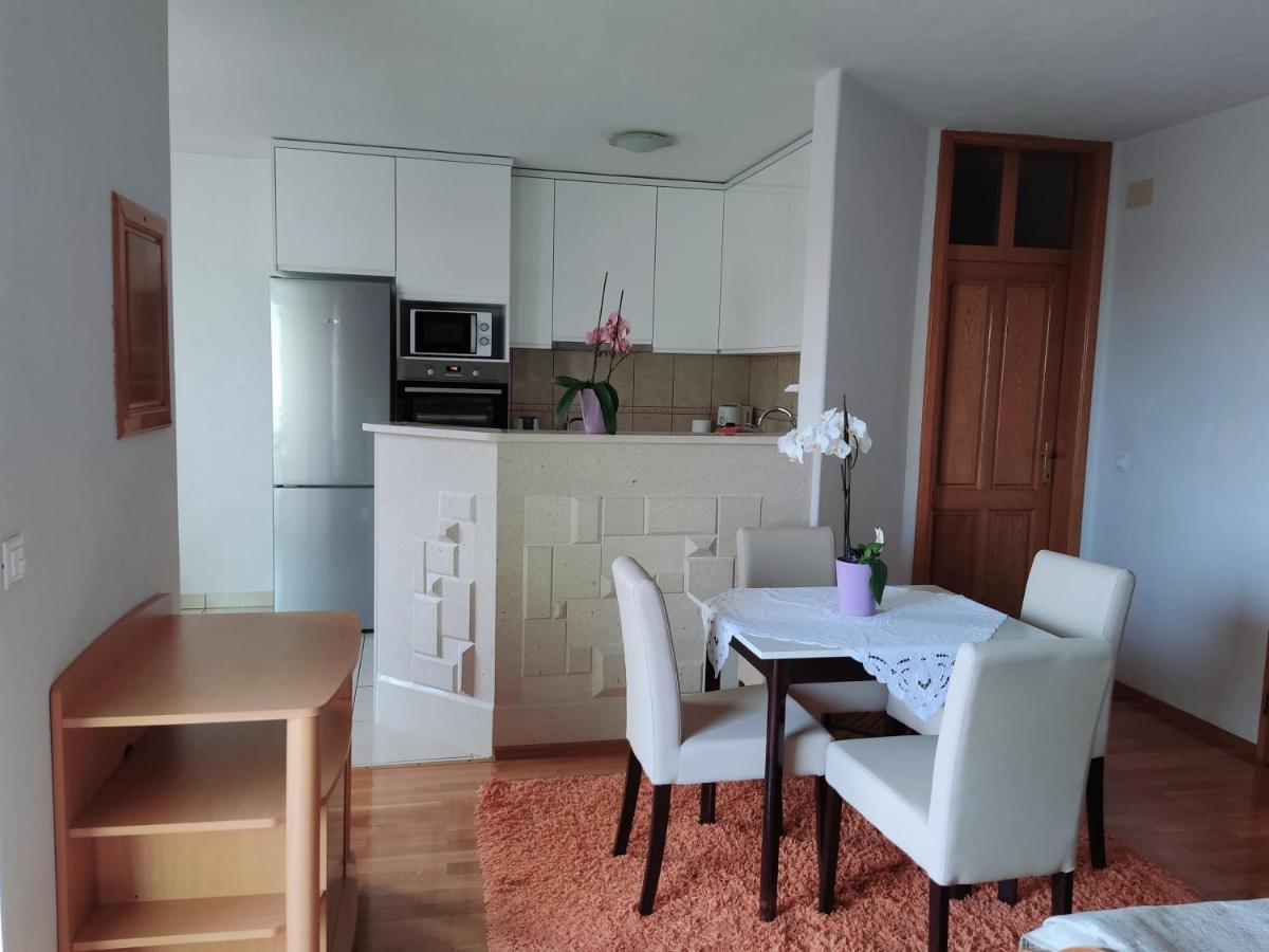 House Topic Baška Voda Zewnętrze zdjęcie